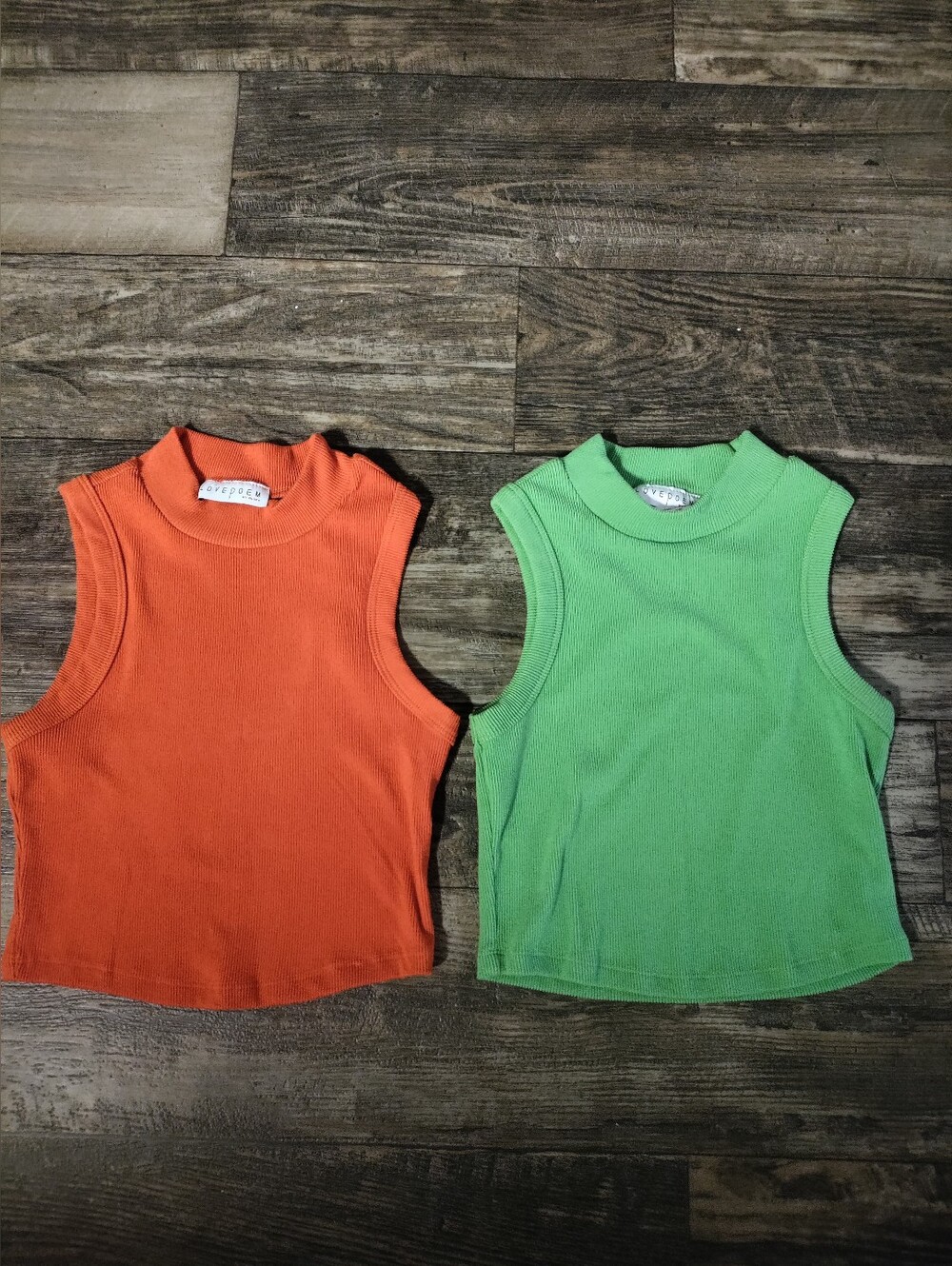 2 Love Poem Tops Size Small
